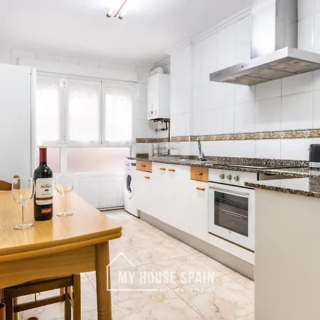 Myhousespain - Piso Nuevo En El Centro De Apartment *