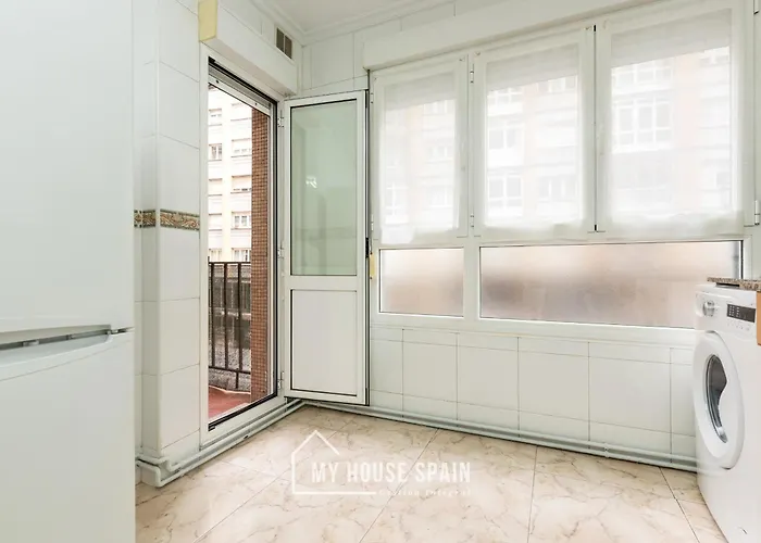 Myhousespain - Piso Nuevo En El Centro De * Gijón